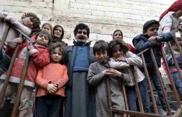 Trosobna kuća “tijesna” za braću iz Sirije, njihove supruge i 45 djece (FOTO)