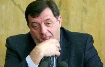 RAZJARENI DODIK: “Bosanski se na srpskom kaže…”