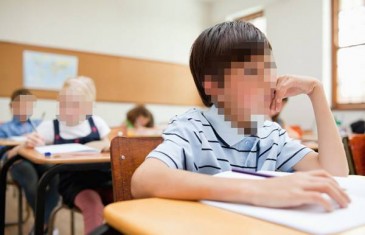 NEZAPAMĆEN SKANDAL U BEOGRADU: Učenici osmog razreda pred cijelim odjeljenjem…