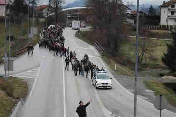 Radnici Krivaje Mobel najavljuju “rigorozne” proteste