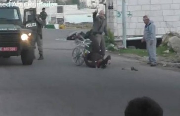 Izraelski graničar oborio Palestinca u invalidskim kolicima