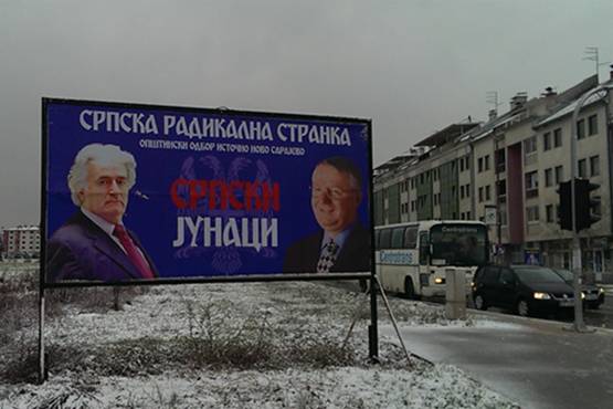 U Istočnom Sarajevu plakati podrške Karadžiću i Šešelju