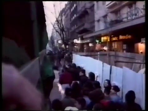 Snimak koji smo čekali 24 godine: Kako su se beogradski rokeri iz kamiona borili protiv rata