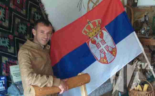Da je Bošnjak bio bi terorista: Jovan Jezdić rušio i palio prvog dana Bajrama, nije ni dana proveo iza rešetaka