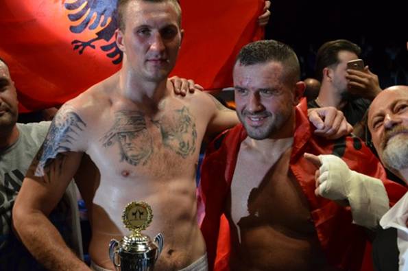 Ovo je Albanski boksač, koji je prebio Srbijanca sa tetovažom Ratka Mladića