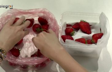 TRIK SA SALVETOM. Evo kako da jagode duže ostanu sveže (VIDEO)
