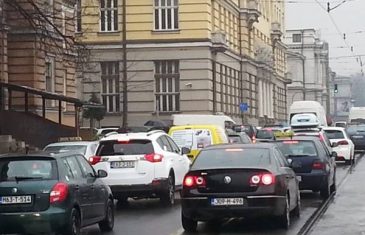 ODLIČNA VIJEST ZA SVE VOZAČE U BOSNI I HERCEGOVINI: Ako uskoro morate registrovati vozilo od sada je…