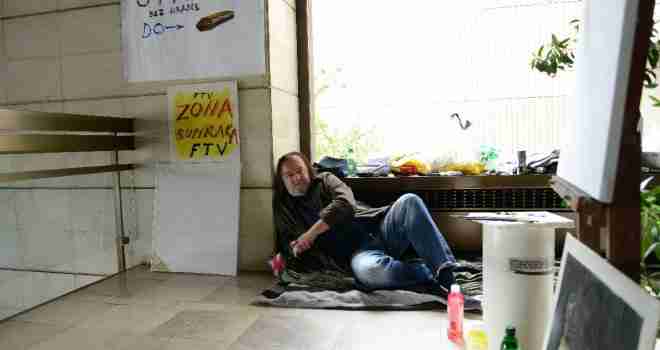 Muzički urednik FTV u teškom stanju: Sejo Bajraktarević već 12 dana štrajkuje glađu u zgradi televizije