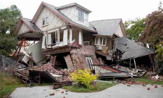 STRAH U SAD: Naučnici tvrde da će razorni zemljotres jačine 9,3 Rihtera pogoditi Kaliforniju