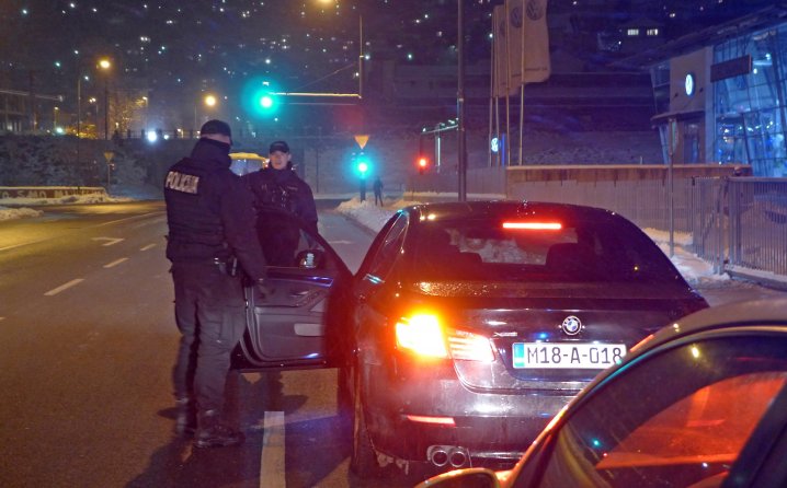 Usvojene izmjene zakona: Policija može kažnjavati one koji ne poštuju mjere za zaštitu od zaraznih bolesti