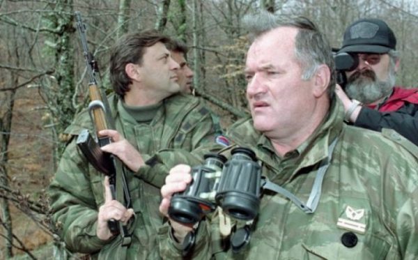 (FOTO) U ovom srbijanskom selu skrivao se Ratko Mladić: Svi mještani smatraju ga herojem