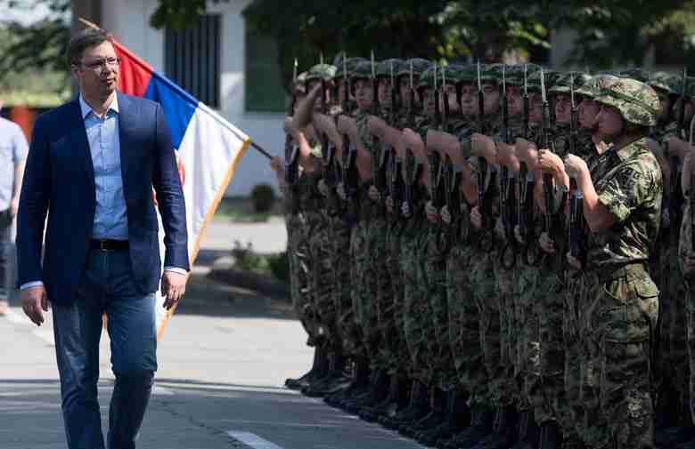 PRIJETI LI BALKANU NOVI RAT: Aleksandar Vučić potvrdio da je Vojska Srbije podigla borbenu gotovost!
