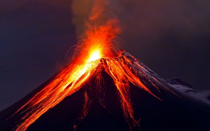 Četiri velika vulkana na Islandu pred erupcijom: Evropi prijeti haos.