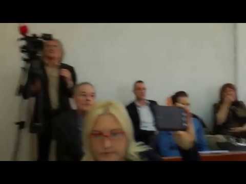Opozicija u Višegradu tražila smjenu Memiševića zbog revizije presude protiv Srbije (VIDEO) .