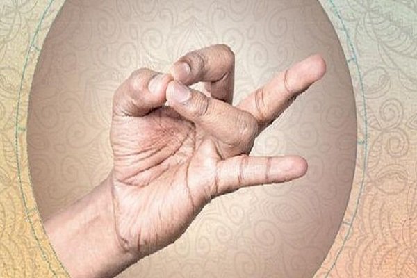 Po staroj kineskoj legendi: Ovaj trik s prstima reći će vam KO ĆE BITI S VAMA DO KRAJA ŽIVOTA