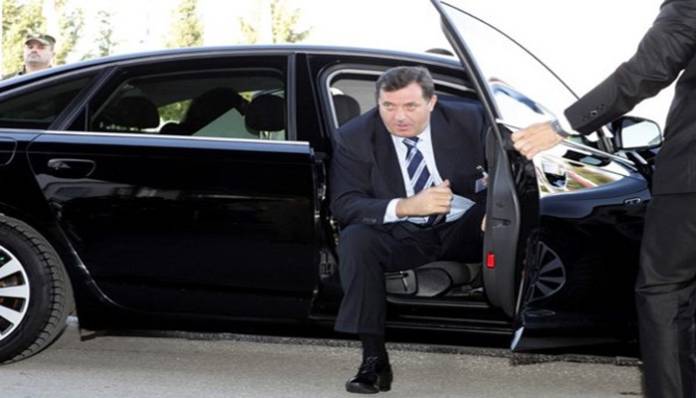 Milorad Dodik optužio Federalno sunce da mu je jučer zapalilo auto