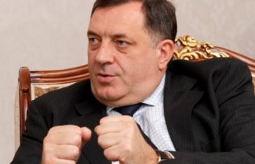 FACEBOOK GORI: Milorad Dodik čestitao Željezničaru treću pobjedu protiv Širokog Brijega u sedam dana (FOTO)