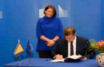 BOSANCI SLAVE NA ULICAMA| Premijer BiH potpisao u sjedištu Evrospke unije: BiH je od sada punopravni član…