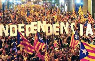 Novi haos u Kataloniji: Blizu pola miliona ljudi na ulicama Barcelone, bijes nakon odluke iz Madrida