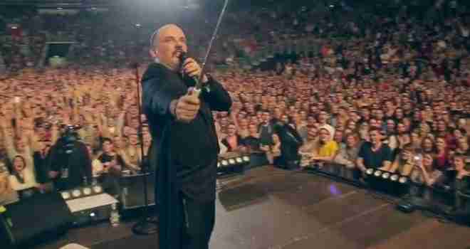 Povratak Tonyja Cetinskog: Evo kako je bilo na prvom koncertu popularnog pjevača nakon kobne nesreće…