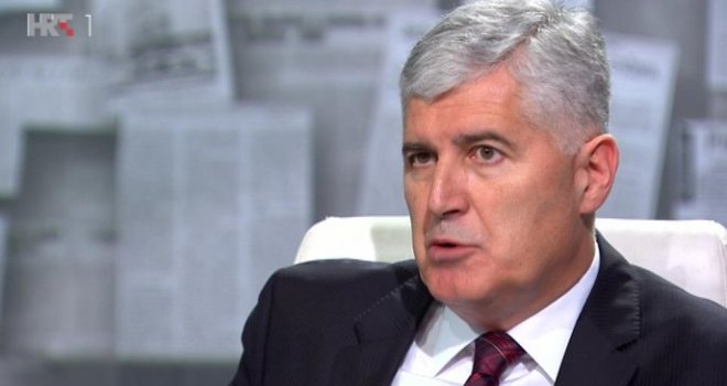 DRAGAN ČOVIĆ SVE JAČE RIGA VATRU: “Nezakoniti CIK se stavio u službu…