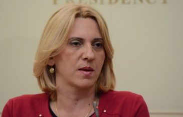 ZA SANKCIJE – SPREMNA: Željka Cvijanović zabrinuta zbog prekida pregovora, spominje i sjednicu Narodne skupštine RS-a…