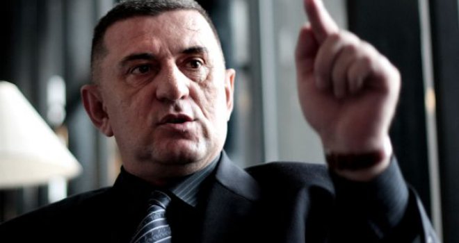 Dragan Lukač dobio spor protiv Vlade FBiH – umjesto u penziju, i dalje na čelu FUP-a!