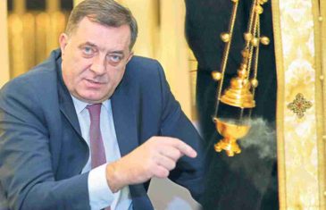 OGLASILI SE IZ SNSD-a: Nema razloga za paniku, tačno je da je Milorad Dodik u bolnici i…