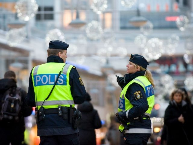 NA PUTU BESPOVRATNOG NESTANKA – Ministar policije: Stranci tuku Šveđane i vrše im nuždu u usta, jer nisu integrisani i osećaju se bespomoćno