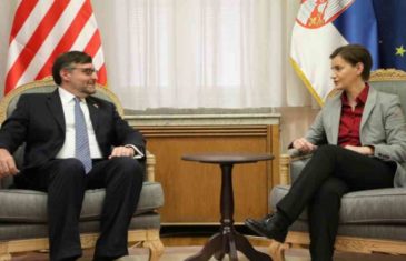 PALMER ZNA ODAKLE DOLAZE PROBLEMI: “Šta to govorite Dodiku kada dođe u Beograd!?”