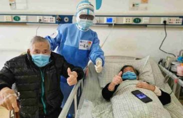Nova pobjeda! Deka (98) i baka (85) se oporavila od koronavirusa: Poznati kineski naučnik i njegova žena idu kući!