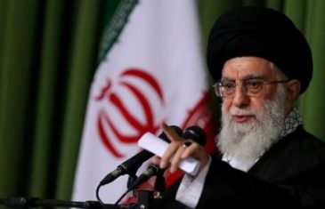 Iran otkrio koje dvije države stoje iza napada: “Dignuta je crvena zastava iznad svetog grada Kuma i sada slijedi odmazda”