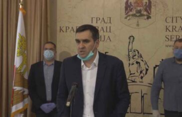 “NAŠEM NARODU JE POTREBA MOTKA”: Pogledajte kako je gradonačelnik Kragujevca zaprijetio građanima