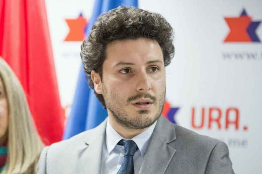 POSTIZBORNA DRAMA U CRNOJ GORI: Sarajevski student odlučuje o izbornom pobjedniku?!