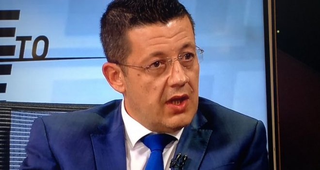 ALJOŠA ČAMPARA UZBURKAO DUHOVE: „Bakir Izetbegović mi je rekao da su Fadil Novalić, Seka i Osman Mehmedagić…“