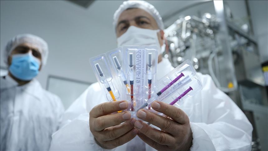 Novi skandal na pomolu: Čovjek s dosjeom u Srbiji jedini može garantovati vakcine za FBiH?!