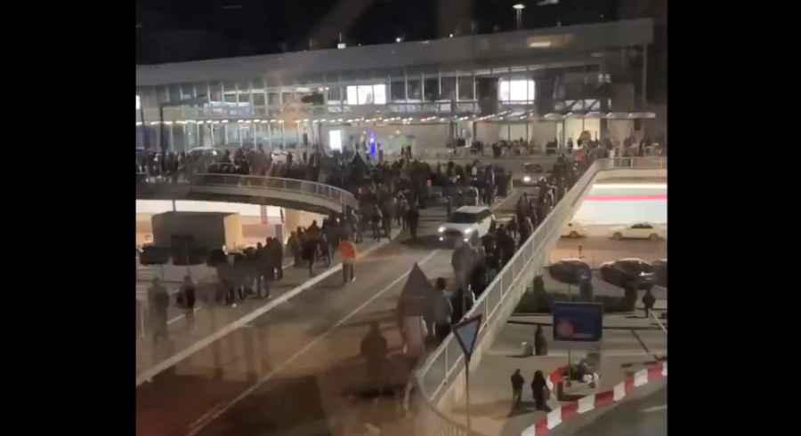 PANIKA U FRANKFURTU: Zbog prijetnje hitno evakuisan dio aerodroma, zatvorena i dva željeznička perona…
