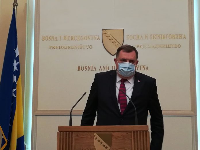 EVO KAKO JE DODIK KOMENTARISAO IZJAVE KOMŠIĆA O ‘TRANSKRIPTIMA GENOCIDA’