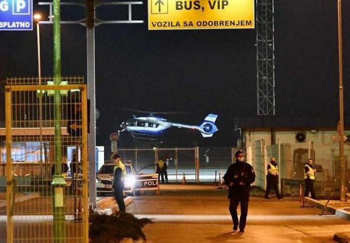 Pogledajte kako izgleda zloglasni Darko Elez nakon izručenja iz Srbije i kako je “dočekan” na Sarajevskom Aerodromu!
