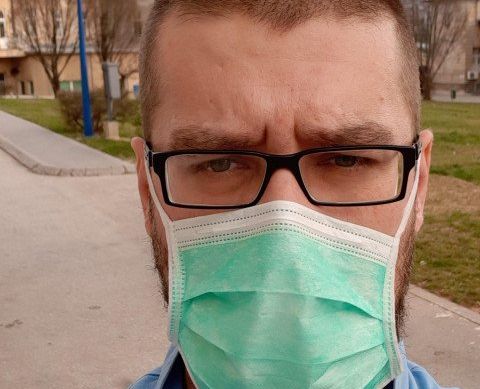 Medicinski tehničar iz Sarajeva poručio: Lahko je biti “dobar” pacijent i medicinar kada je sve potaman, kada nema smrti u blizini