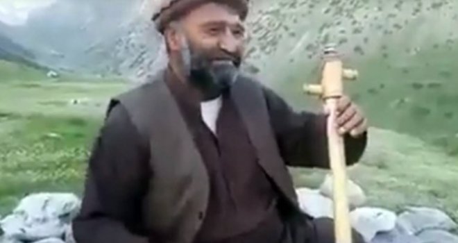 Nekoliko dana nakon što su najavili da će muzici u javnosti doći kraj, talibani brutalno…