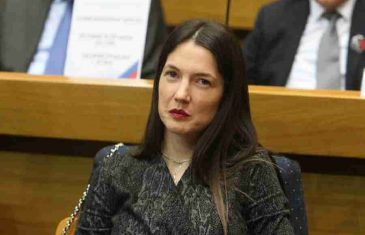 PROČITAJTE BIOGRAFIJU Jelena Trivić kandidat opozicije za predsjednika RS