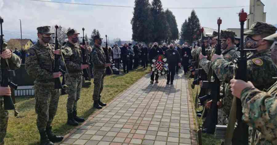 UMALO NEZAPAMĆENI MEĐUNARODNI SKANDAL: General Mareković tvrdi da Milanović nije slao vojsku u Bosnu i Hercegovinu, fotografije ga demantiraju…
