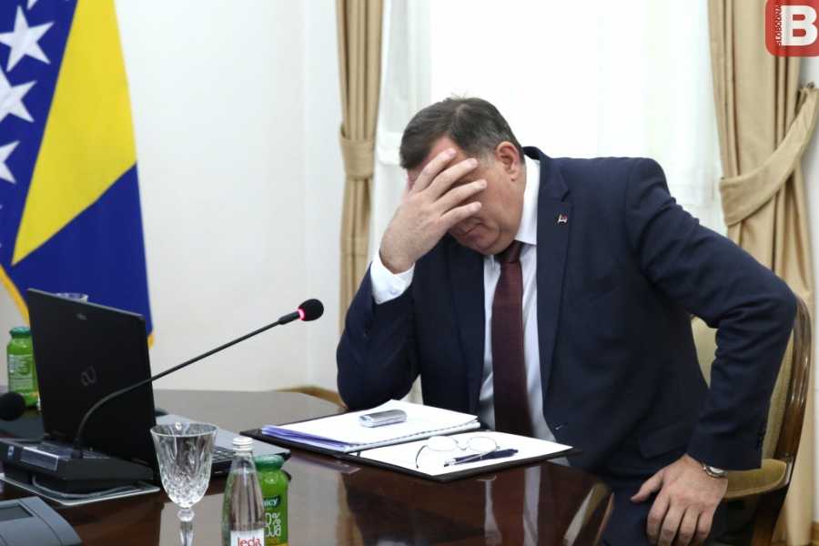 Dodik je u velikoj dilemi: Želi ‘pomesti’ SDA iz državne vlasti, ali u Trojki vidi ‘radikalnije’ pregovarače