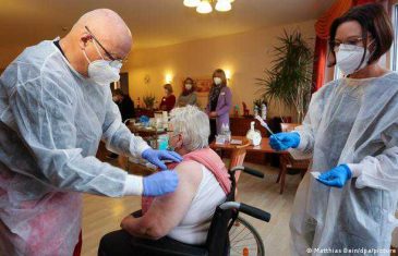 NOVI ZAKON JE SPREMAN: Njemačka planira uvesti obaveznu vakcinaciju za sve zaposlene u ovim oblastima…