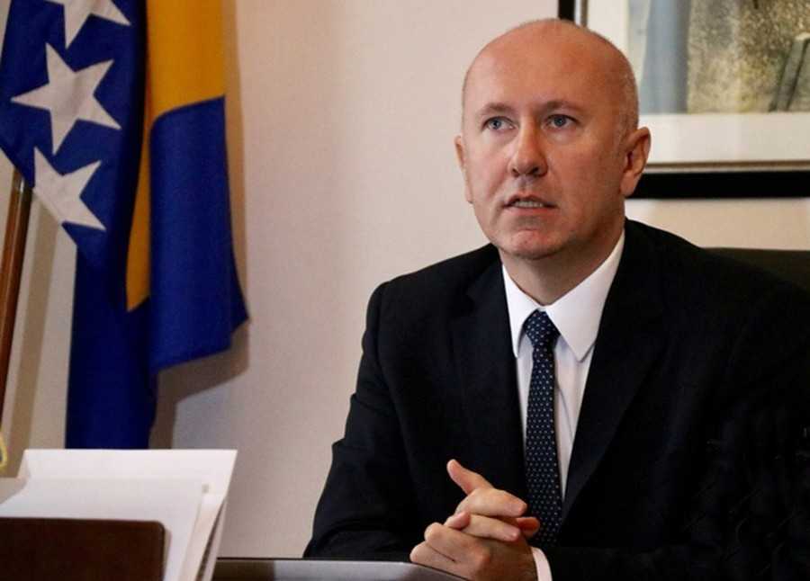 MILAN DUNOVIĆ OBJASNIO SVE: “Vladajuća petorka čini sve da BiH ne otvori pregovore o članstvu u EU”