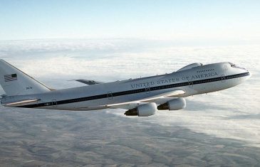 Na nebu iznad Britanije primjećen ‘avion Sudnjeg dana’: O čemu se radi i koga će prevoziti u slučaju nuklearnog rata
