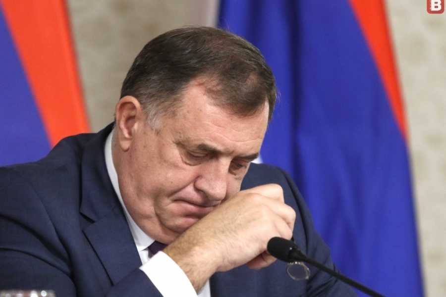 MILORADE, NA TEBE JE RED: Evropski parlament u utorak raspravlja o uvođenju sankcija Dodiku