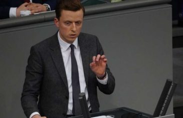 Adis Ahmetović traži veći broj vojnika u misiji EUFOR: “Dodik otvoreno prijeti podjelom zemlje”