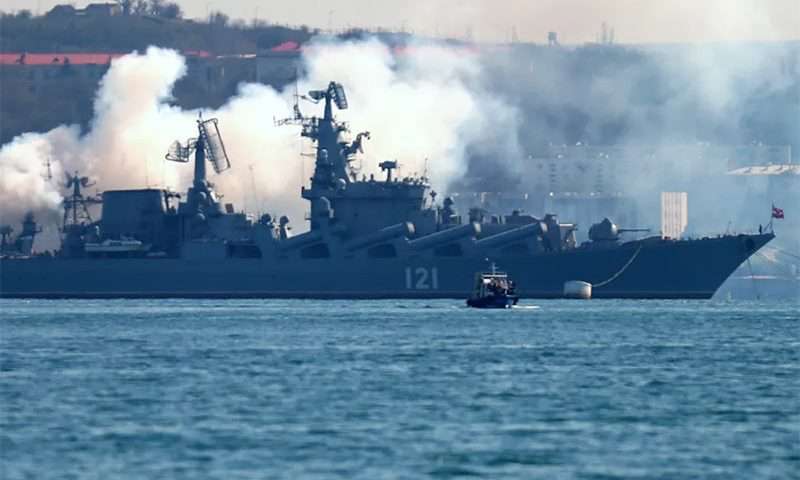 Ruski brod koji su Ukrajinci danas pogodili zvali su ‘ubicom nosača aviona‘. Evo kako je povezan i sa Gorbačovom